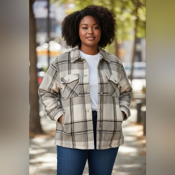 Levi’s Womens 1x  Sage Green Plaid Zip Button Front Shirt Jacket Quilted Lining - Picture 1 of 9